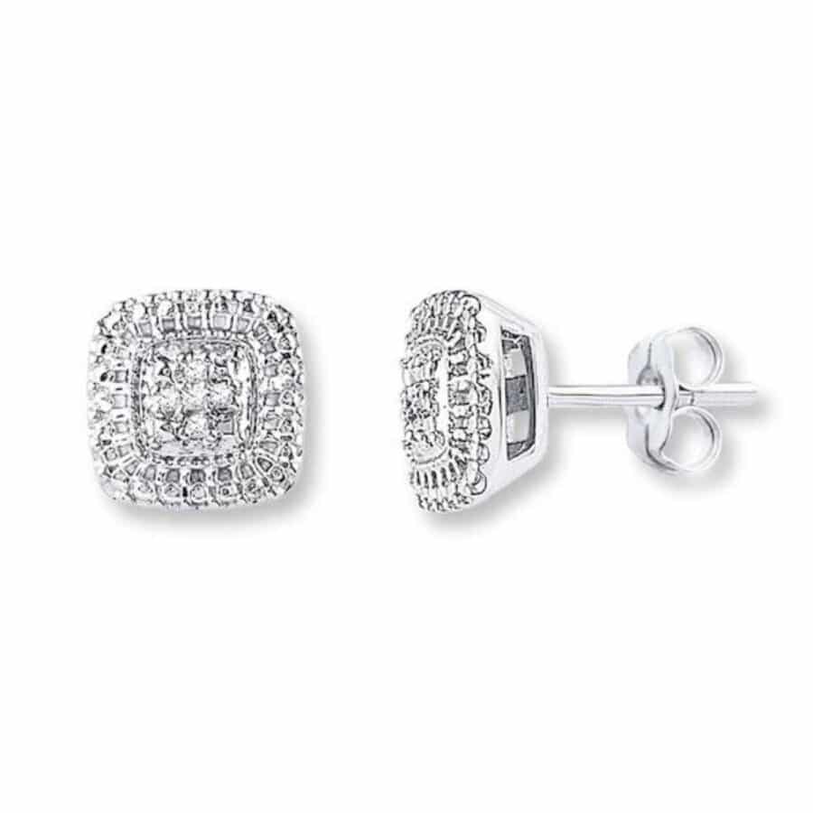 New Anniversary Gifts By Year: Traditional And Modern Ideas Commemorate - Cubebik Luxury-10Th-Wedding-Anniversary-Gifts