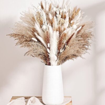 The Best Housewarming Gift Ideas For Couples - Decorative Vase