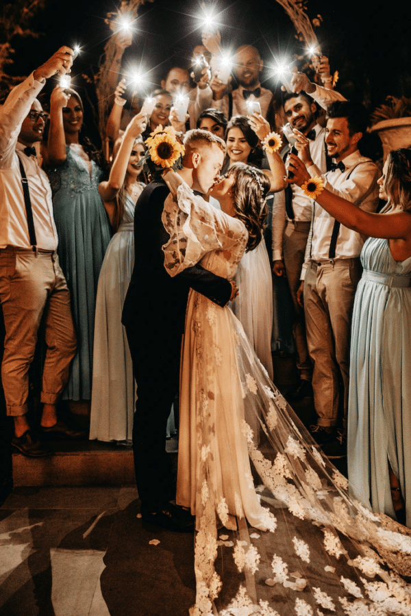 Image 82 - How Many Groomsmen | Cubebik Blog