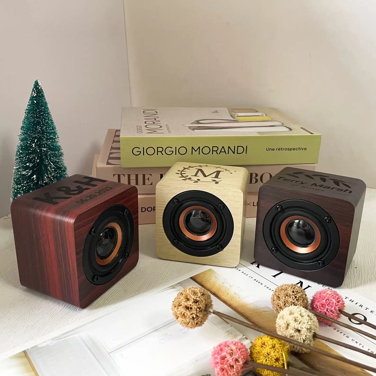 - good christmas gifts for couples | CubeBik Blog