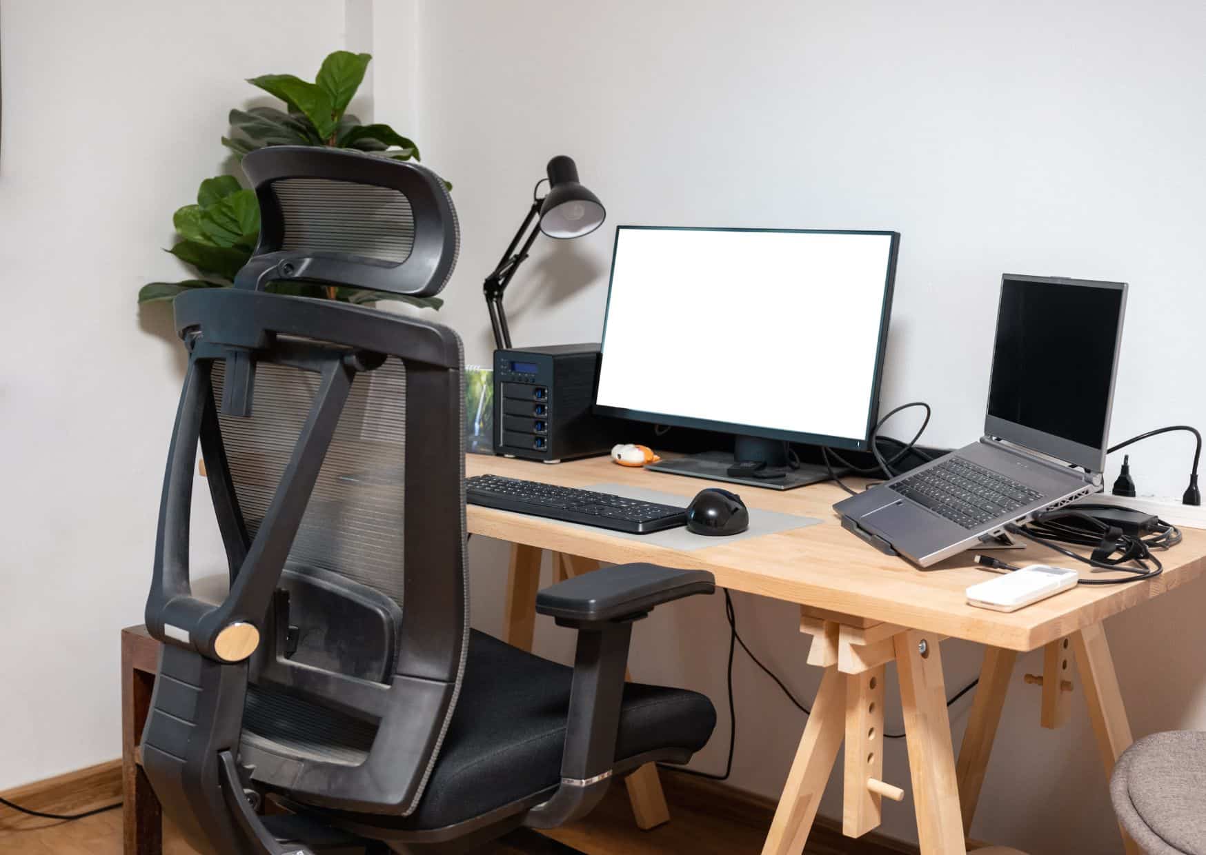 Comfort and Ergonomics - home study area | CubeBik Blog